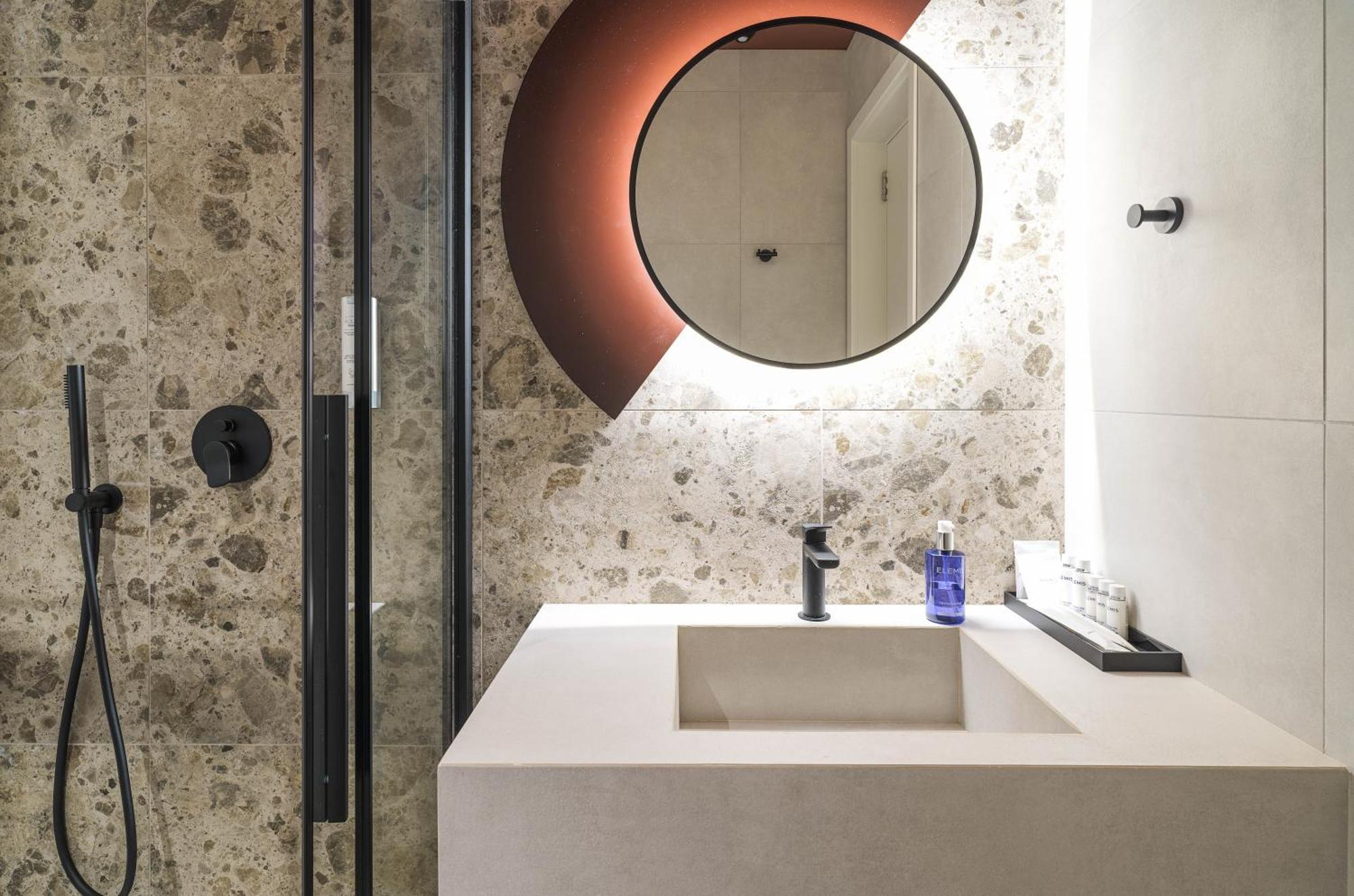 Alinea Diono Historic Center Aparthotel Limassol Bagian luar foto